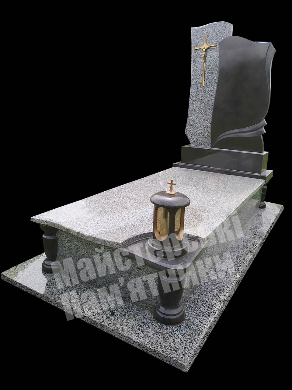 одинарний закритий пам'ятник з покостовського граніту