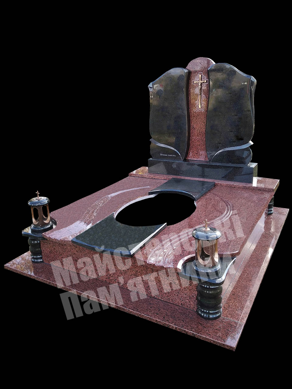 подвійний пам'ятник з лезниківського граніту та декоративними лампатками