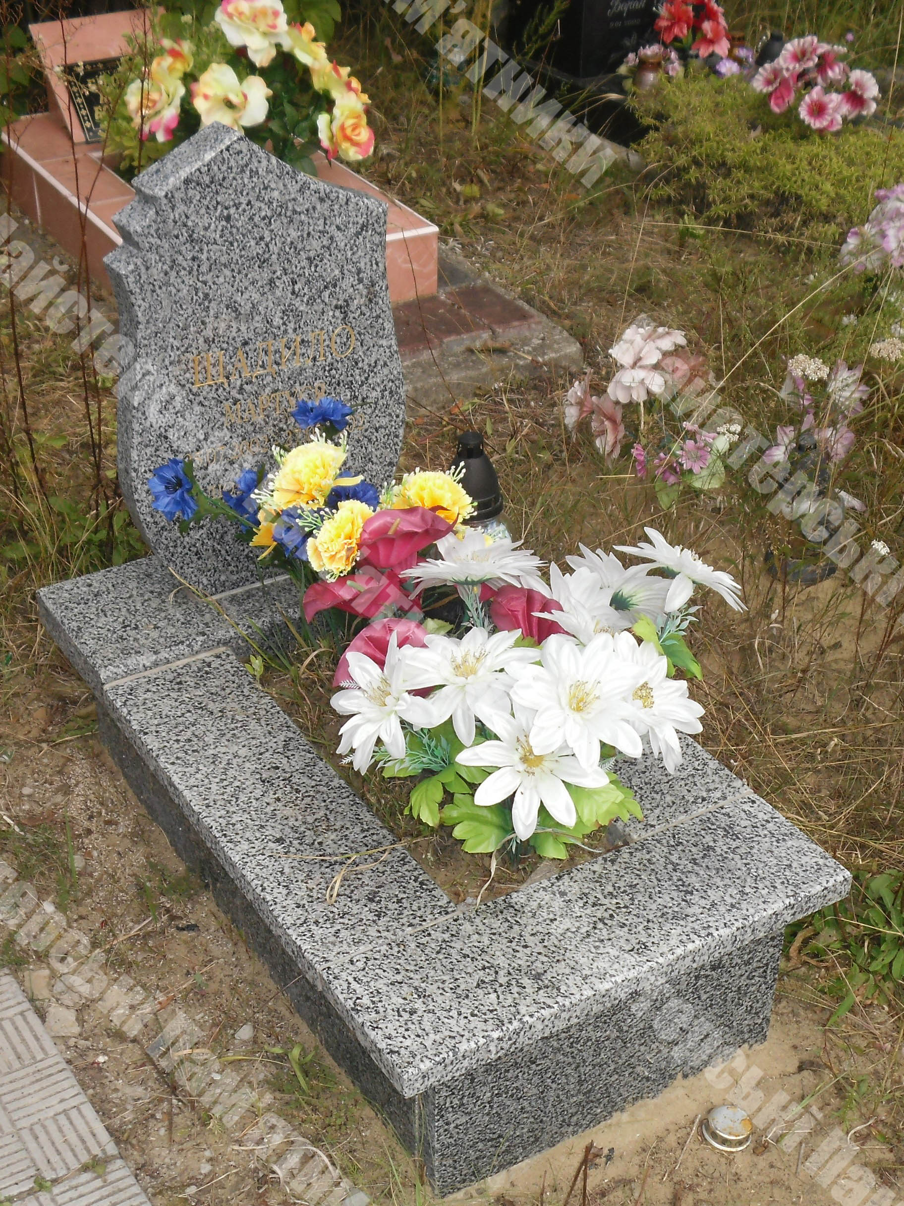 пам’ятник дитячий з покостовський граніту